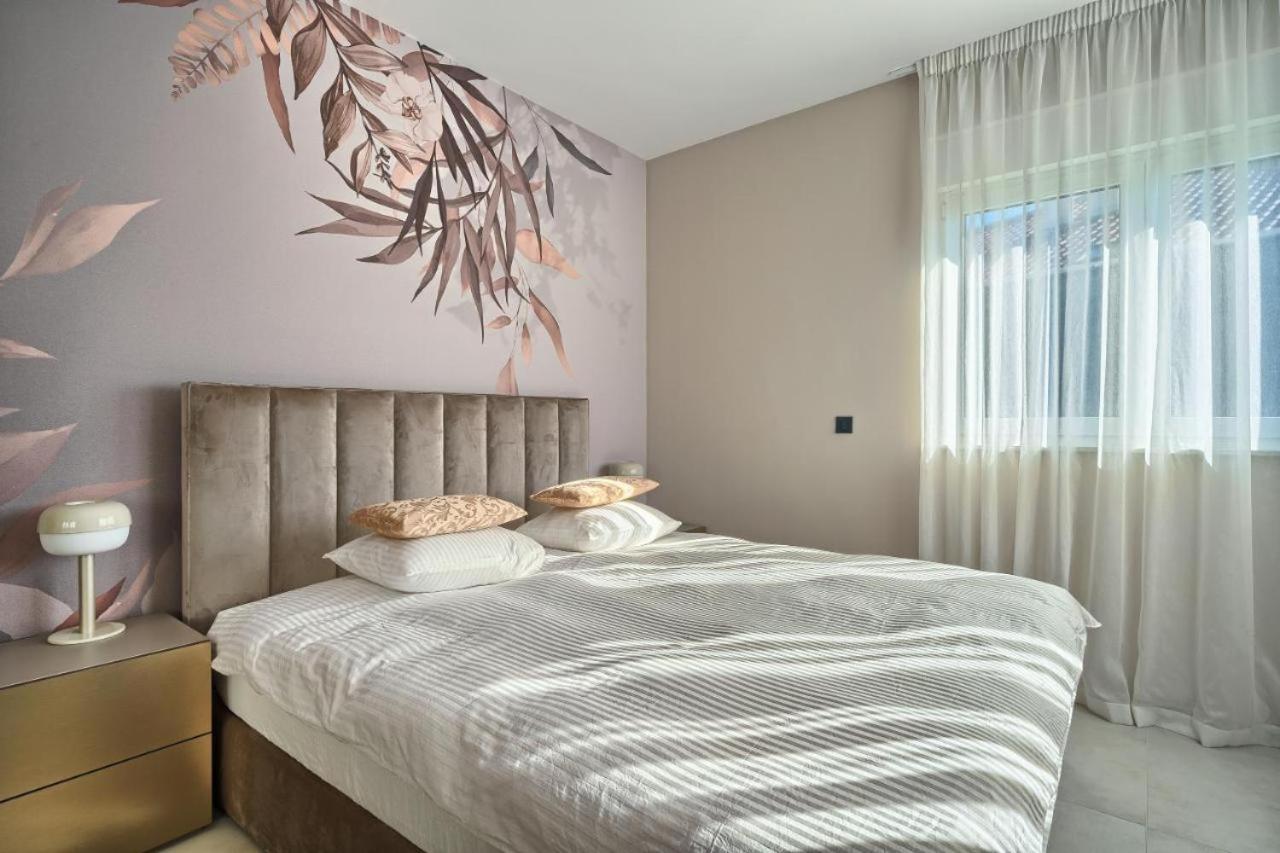 Apartment Franc 1